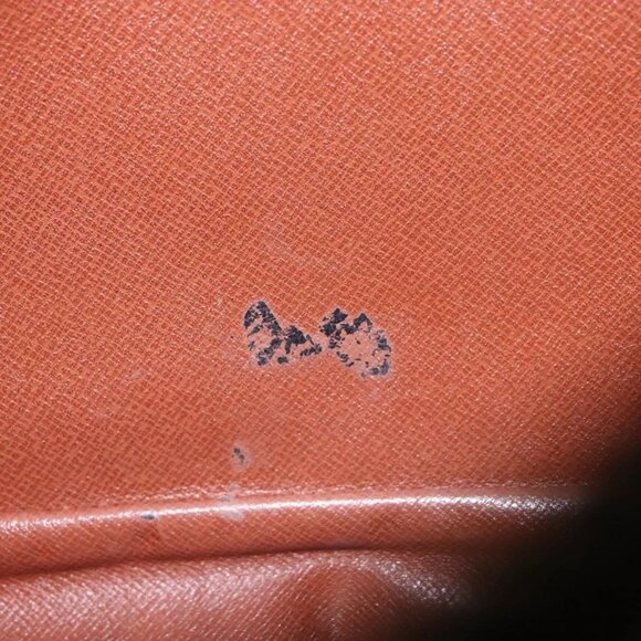 LOUIS VUITTON Monogram Compiegne 28 Clutch Bag - Picture 10 of 16